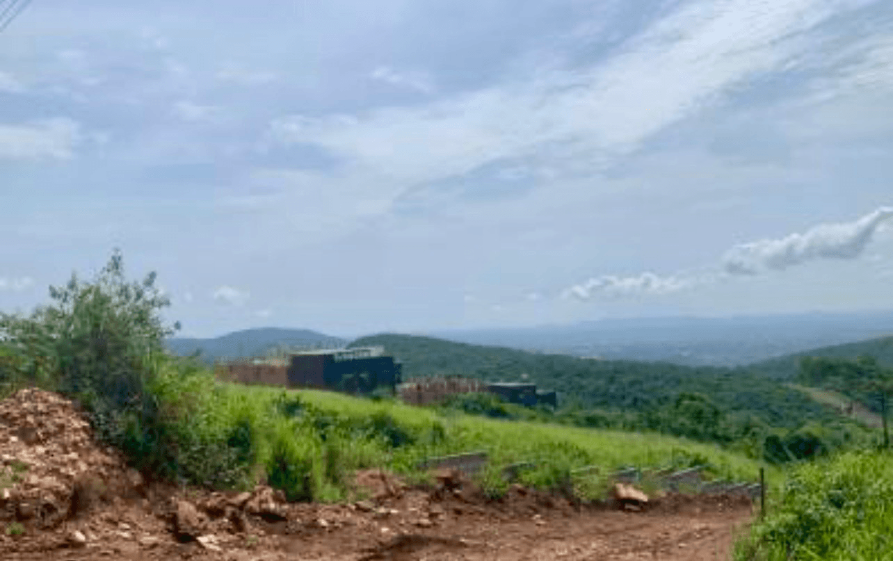 Land at Aburi (Springfield Peduase)